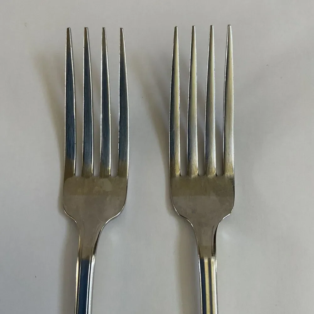 Oneida ANTICIPATION Stainless Steel Dinner Forks Set of Two, Oneida Deluxe USA